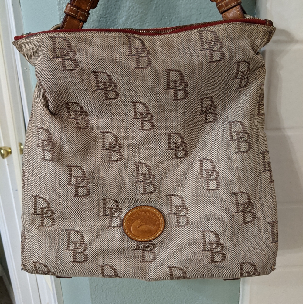Dooney and Bourke 13X11 Tote